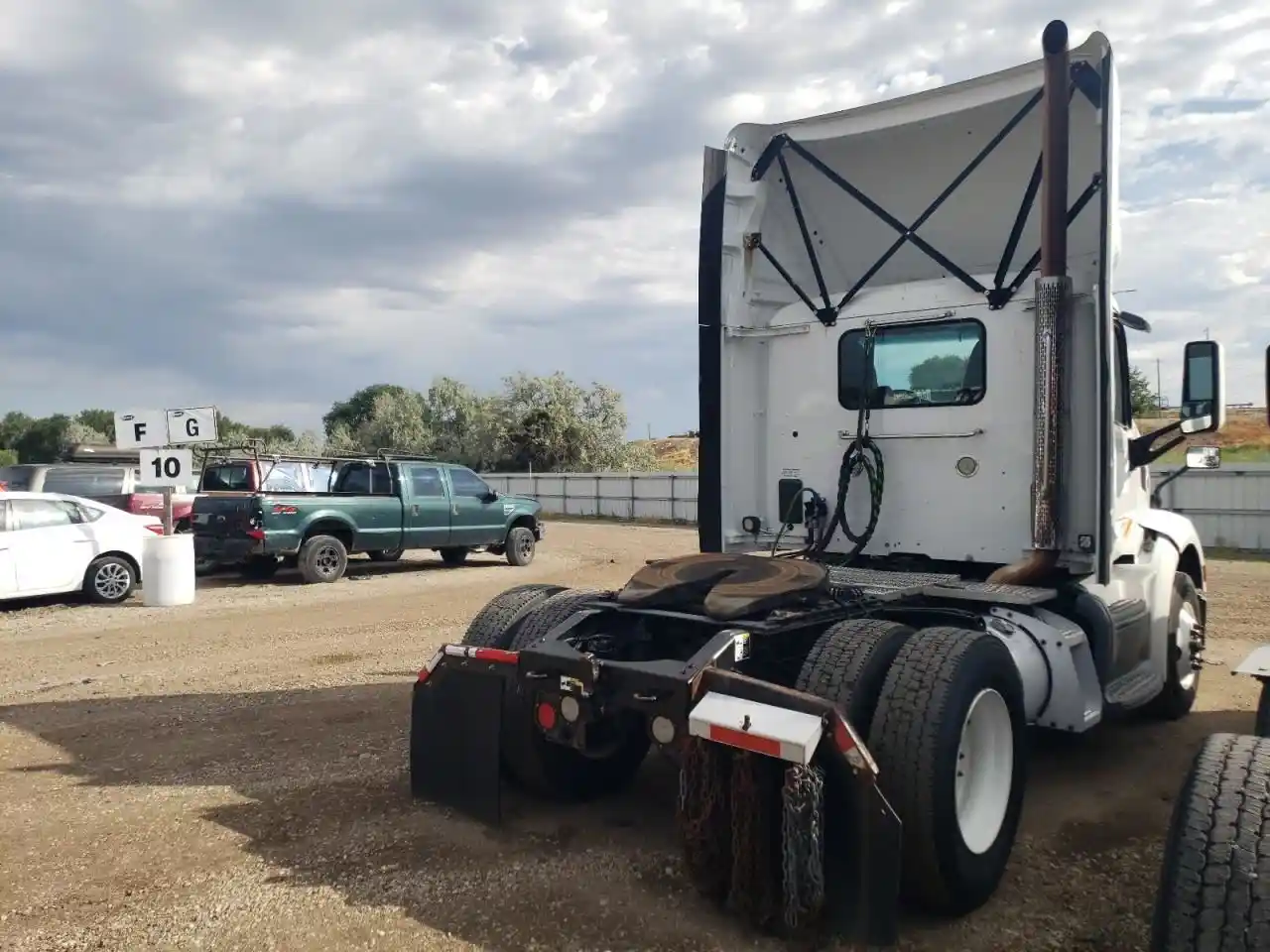 Image 4 of truck Used 2018 Peterbilt 579 Truck Tractor 