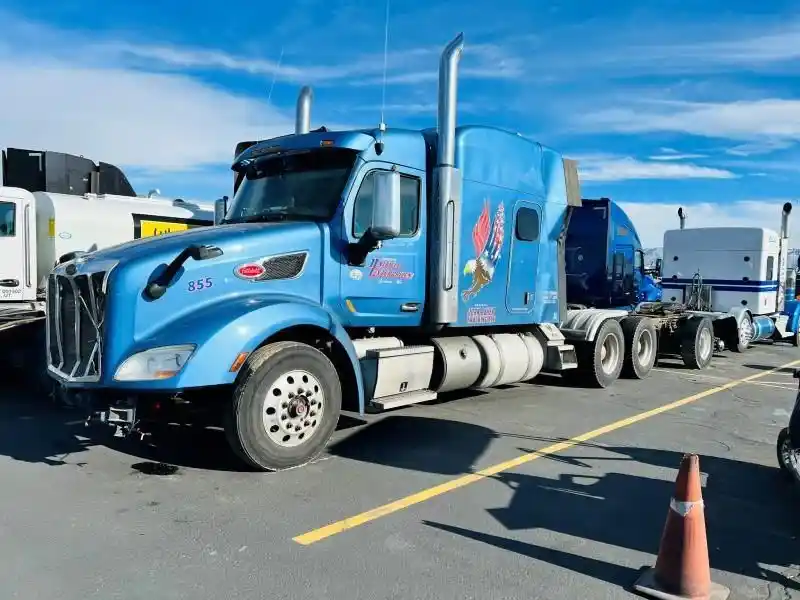 Peterbilt  579