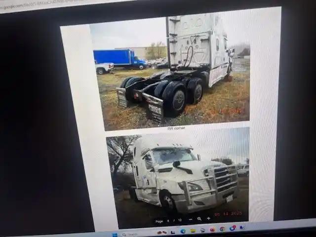 Freightliner  Cascadia 126