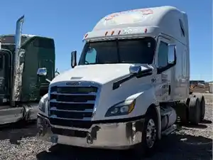 2019 Freightliner Cascadia Truck for Parts (Stock #60926)) Part Image