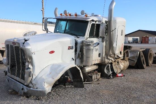Peterbilt  389