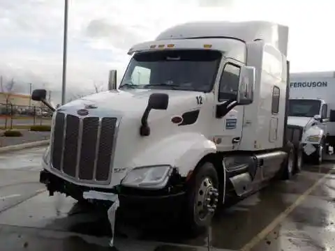Peterbilt  579