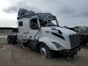 Salvage 2019 Volvo VNL - 30525