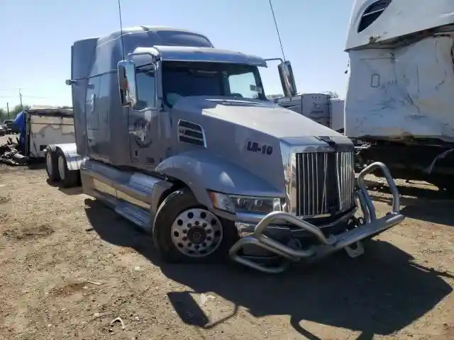 Western Star  5700