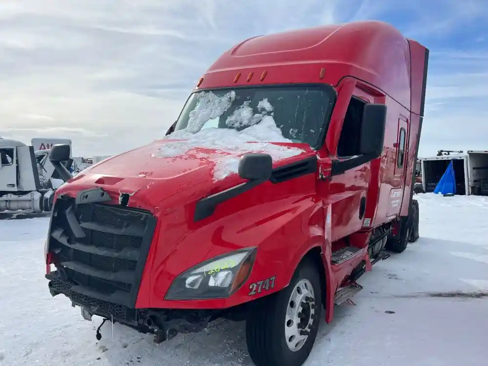 Freightliner  Cascadia 126