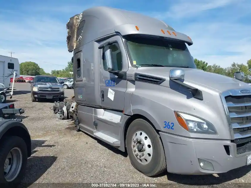 Freightliner  Cascadia 126