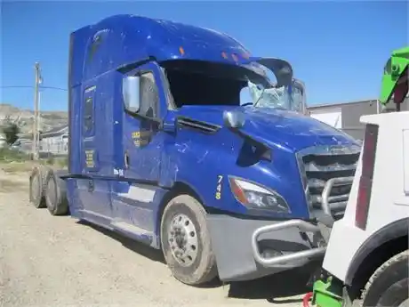 Freightliner  Cascadia 126