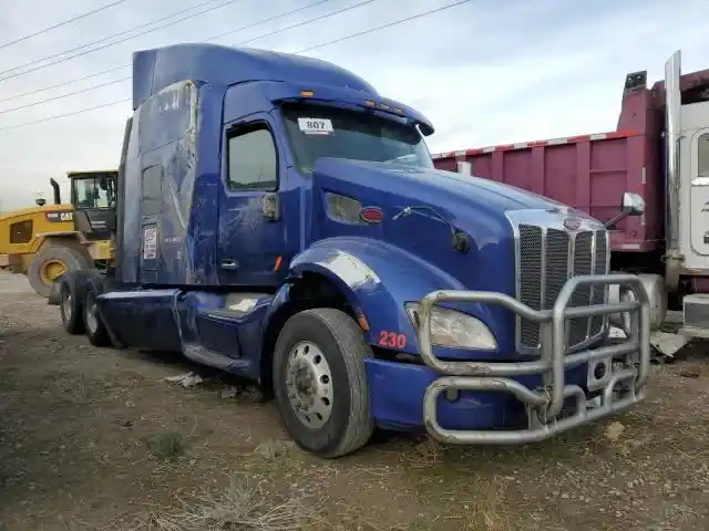 Peterbilt  579