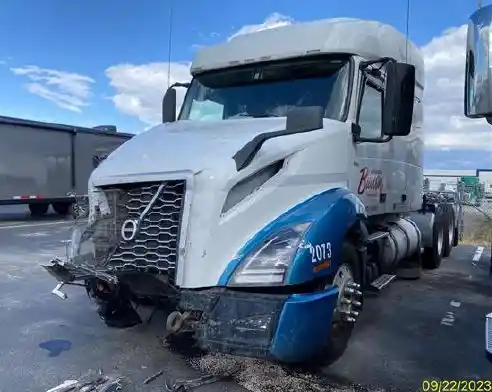 Volvo  VNL