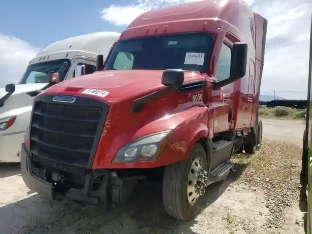 Freightliner  Cascadia 126