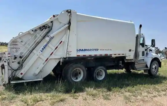 Kenworth  T370