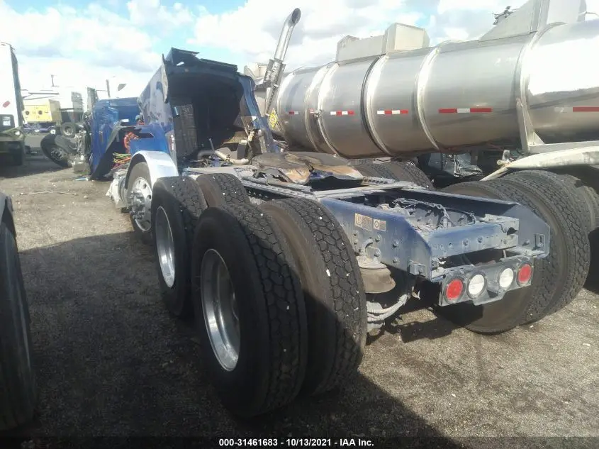 Kenworth  W900