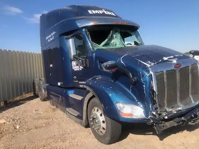 Peterbilt  579