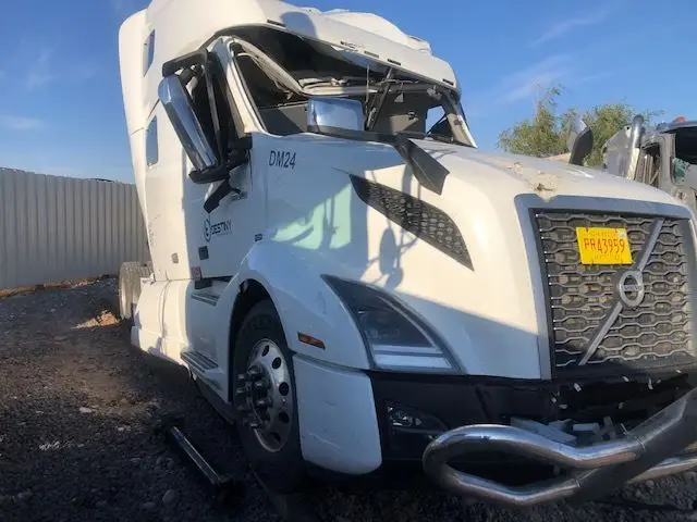 Volvo  VNL