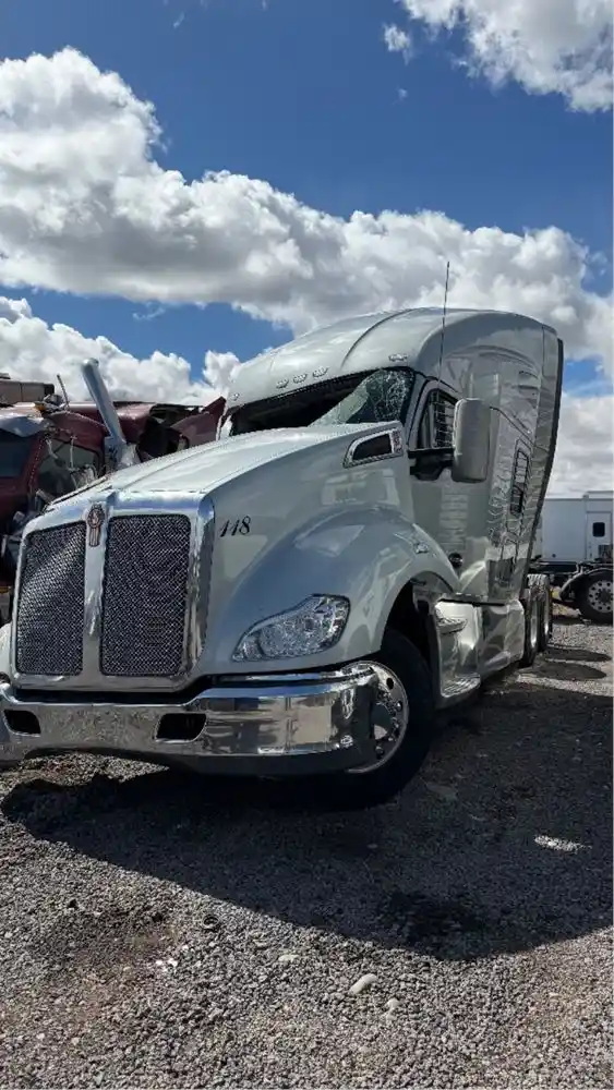 Kenworth  T680