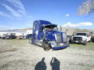 Salvage 2022 Western Star 5700 - 52326