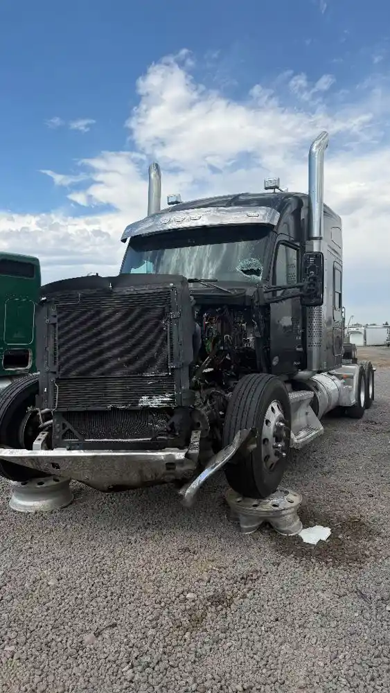 Kenworth  W990