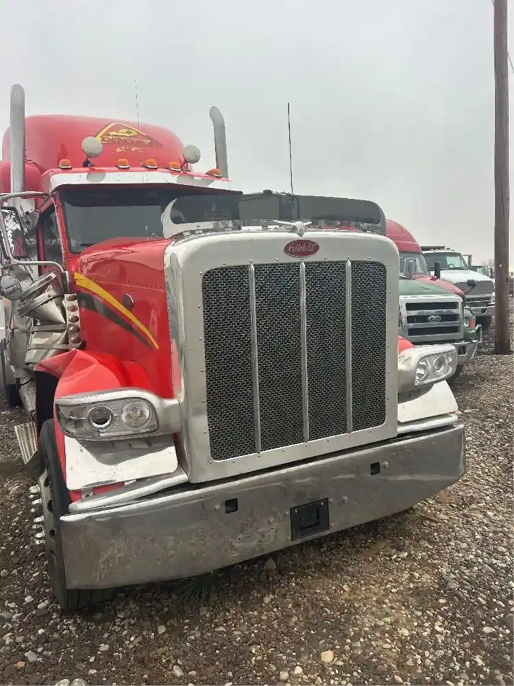 Image 9 of truck Used 2024 Peterbilt 389 Truck Tractor 