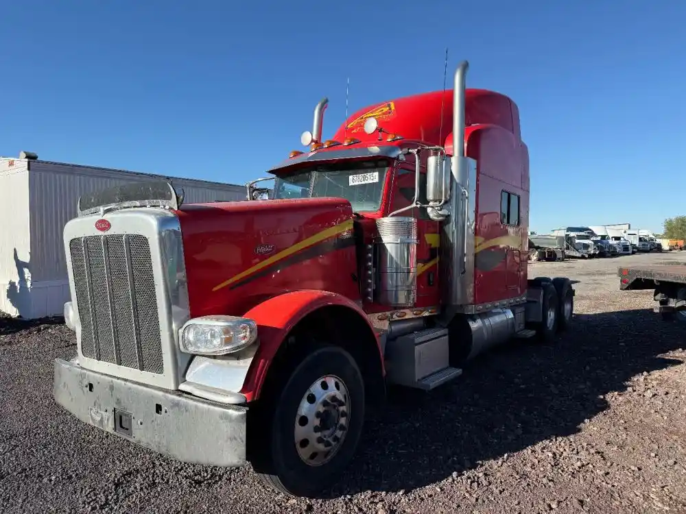 Peterbilt  389