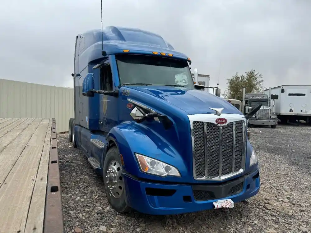 Peterbilt  579