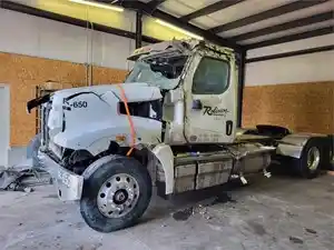 Salvage 2026 Western Star 49X - 100325