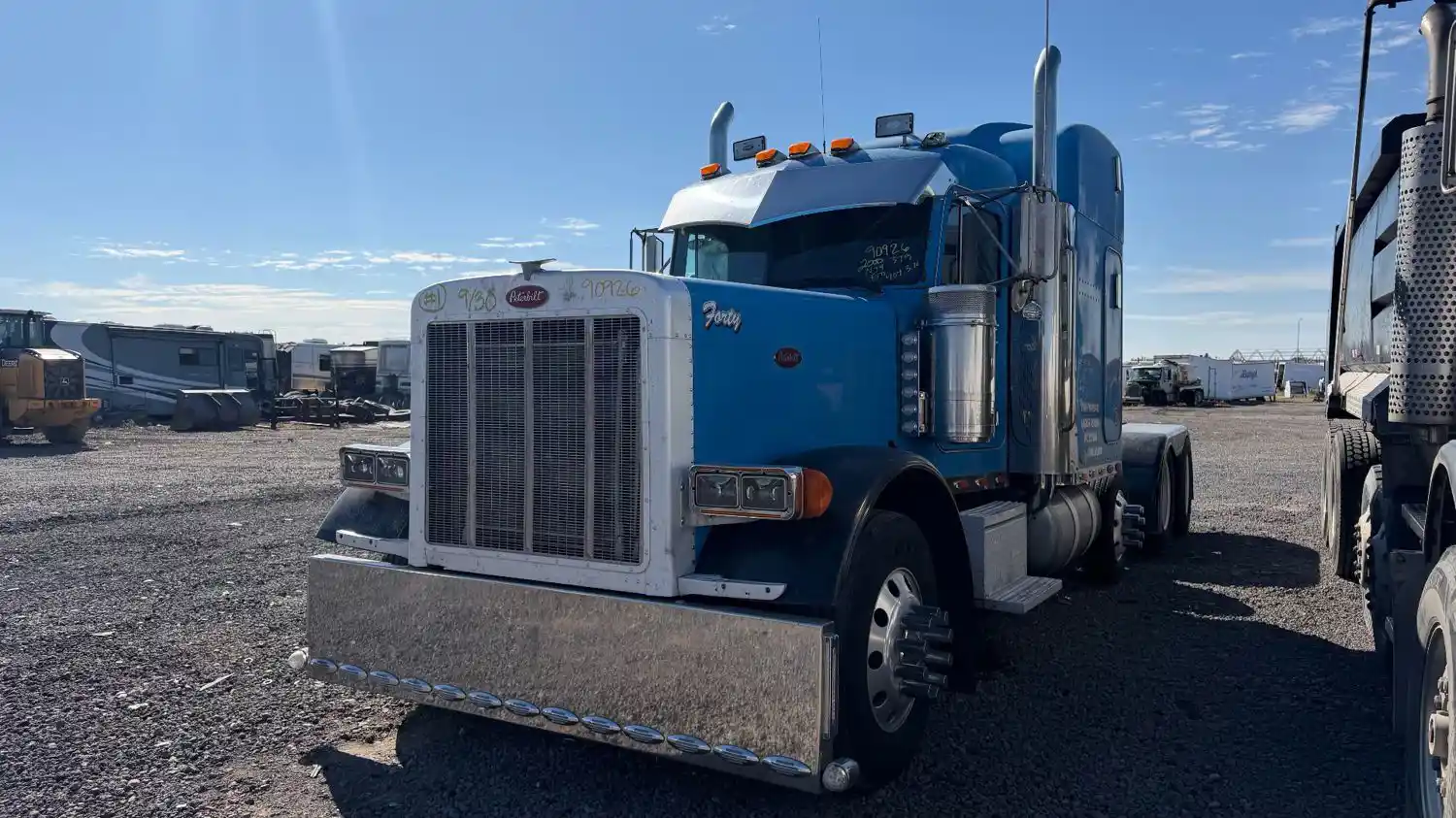 Peterbilt  379