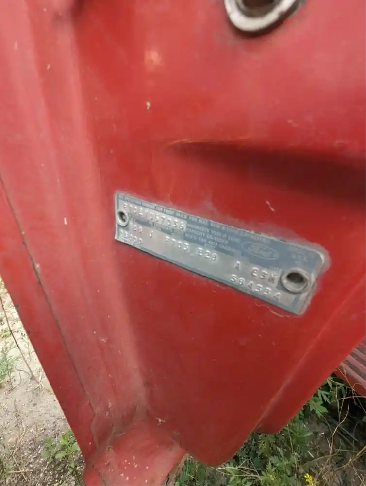 Salvage 1969 Ford F600 Custom Cab Grain Truck For Parts Winger