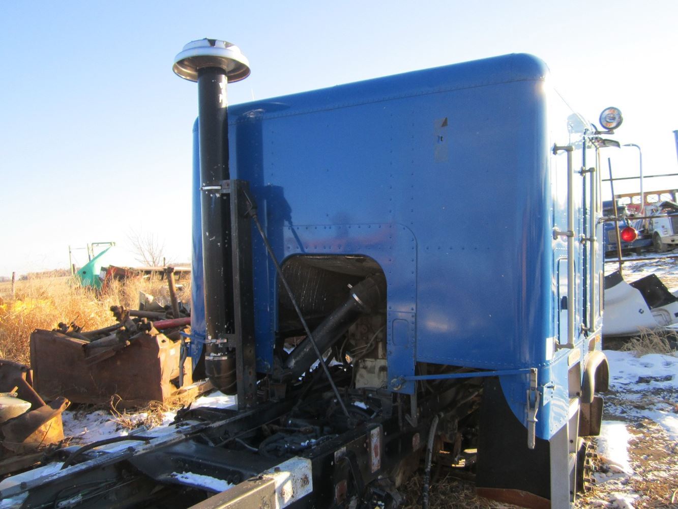 Salvage 1986 Freightliner CABOVER Cabover For Parts Winger, Minnesota, United States TPI TPI