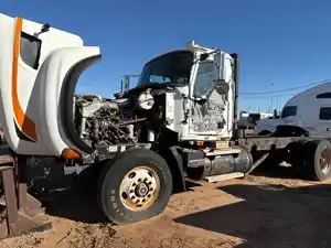 Salvage 2005 Mack CV713 Granite - Unit-405