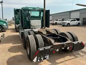 Complete 2015 Peterbilt 579 - 936
