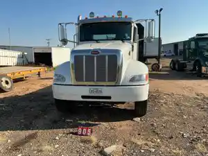 Complete 2019 Peterbilt 337 - 905