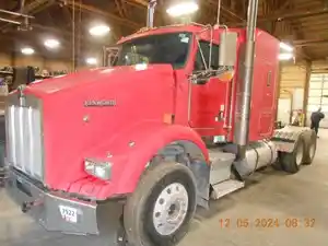 Salvage 2004 Kenworth T800 - 065180