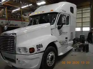 Salvage 2009 Freightliner Century Class - AP2590