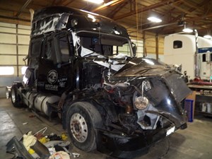 Salvage 2009 Volvo VNL - 269878