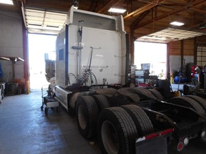 2012 Peterbilt 386 Truck for Parts (Stock #178397)) Part Image