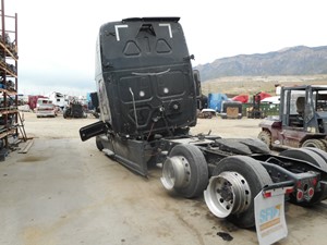 2015 Freightliner Cascadia Truck for Parts (Stock #GU7697)) Part Image