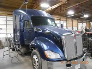 Salvage 2015 Kenworth T680 - 384299