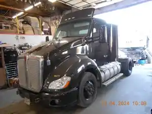 2019 Kenworth T680 Truck for Parts (Stock #376618)) Part Image