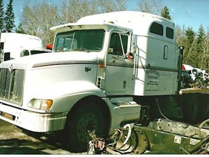 Salvage 1996 International 9400 - 2576-IHC