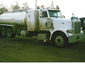 Salvage 1997 Peterbilt 378 - 2480-PETE