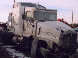 Salvage 1999 Kenworth T800 - 997-KW 