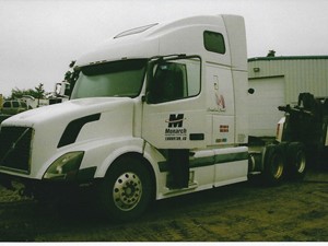 Salvage 2000 Volvo VN - 3184-VOLVO