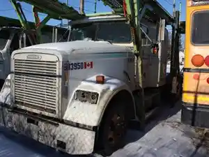 Salvage 2001 Freightliner Other - 3584-FRTLR
