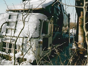 Salvage 2003 Volvo EXPEDITOR - 2981-VOLVO