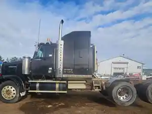 Salvage 2004 Western Star 4900 FA - 3786-WS