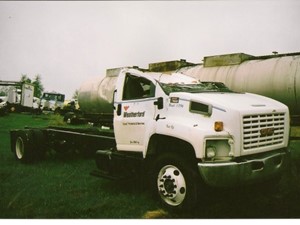 Salvage 2005 GM/Chev (HD) 7500 - 1413-GMC