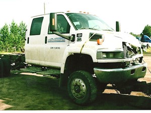 Salvage 2005 GM/Chev (HD) C5500 - 2298-GMC