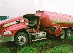Salvage 2005 Mack CXN613 - 1431-MACK