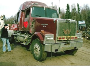 Salvage 2005 Western Star 4964 - 2072-WS