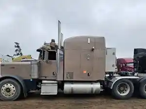 Salvage 2006 Peterbilt 379 - 3860-PETE
